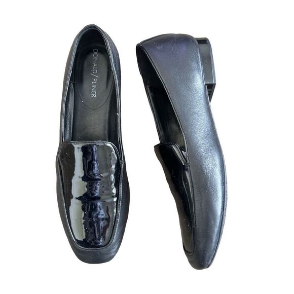 Donald J. Pliner Halia Black Leather Loafers Women’s Size 8 - Picture 1 of 11